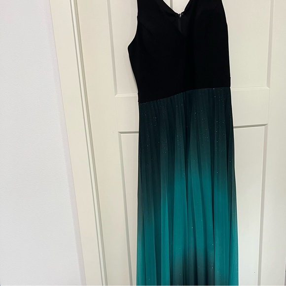 Betsy and Adam ombre pleated glitter-skirt gown - Picture 7 of 11